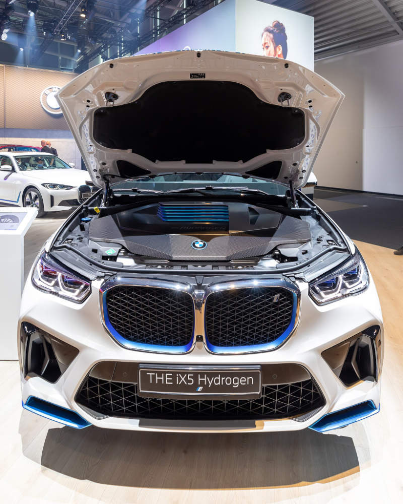 BMW iX5 Hydrogen 2021 - vue avant